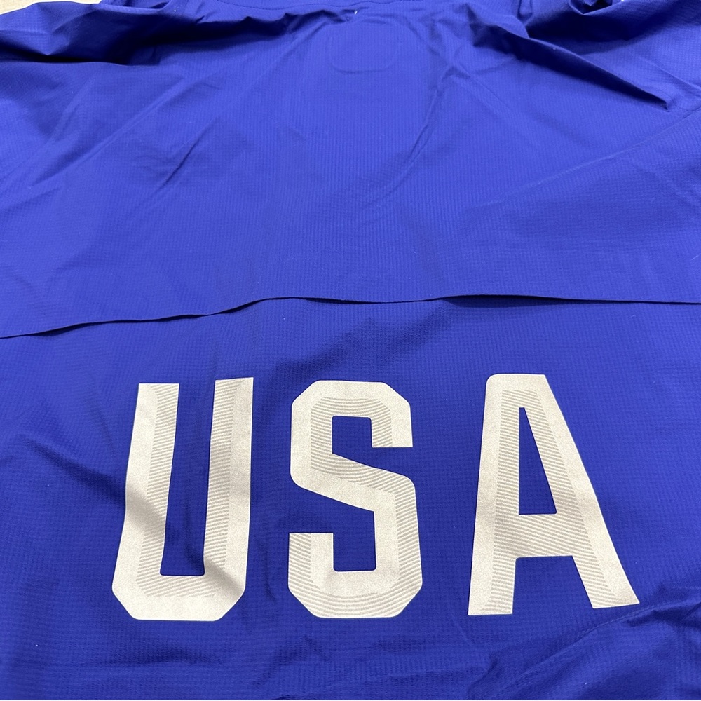 Nike Team USA Olympics lightweight rain jacket - Picture 9 of 9